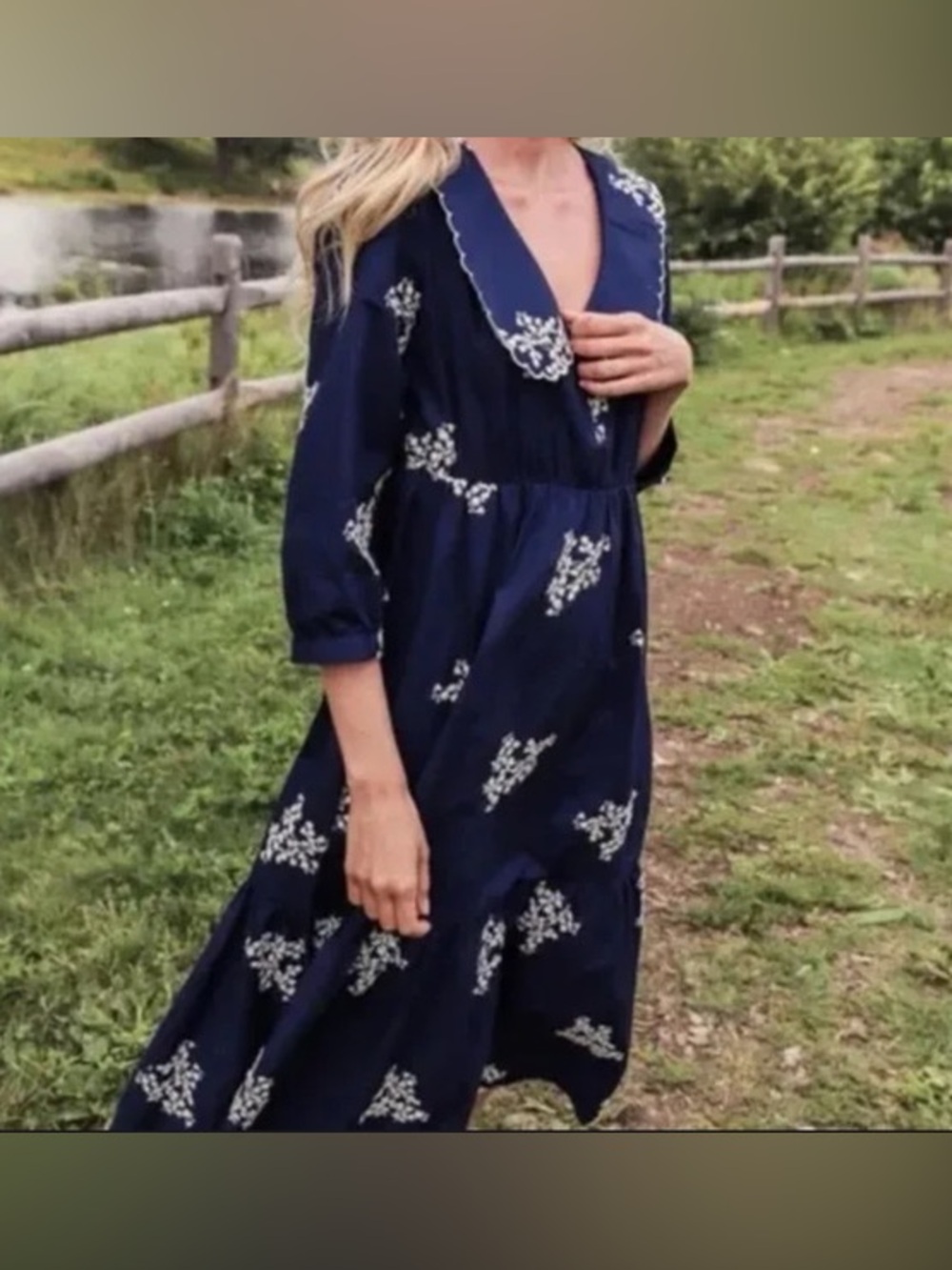 Tuckernuck Davis Navy Floral Midi Dress with V-Neck